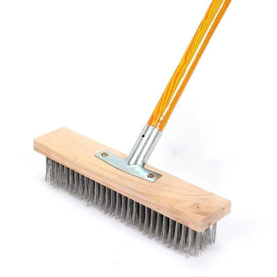 Schoonmaakborstel voor binnenplaatsen met roestvrij staal draad schoonmaakborstel voor vloeren schoonmaakborstel met houten handvat